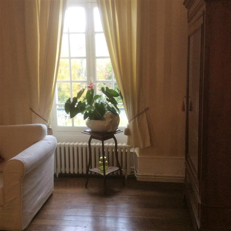 Bed and Breakfast Le Chalet De Luxe Saint-Severin Экстерьер фото