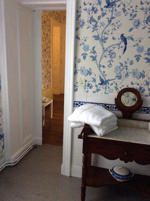 Bed and Breakfast Le Chalet De Luxe Saint-Severin Экстерьер фото